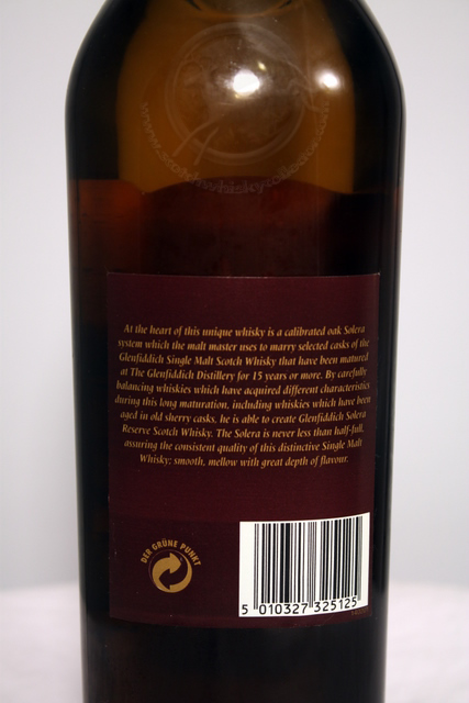 Glenfiddich Solera Reserve rear detailed image of bottle