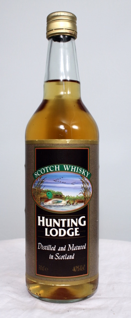 Hunting Lodge front image