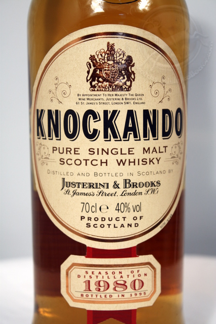 Knockando 1980 front detailed image of bottle