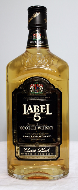 Label trade mark 5 Classic Black front image