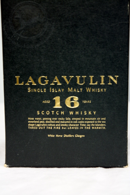 Lagavulin box front detailed image